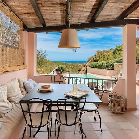 Privata Con Piscina In Pantogia بورتو كيرفو