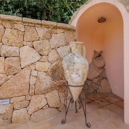 Privata Con Piscina In Pantogia فيلة بورتو كيرفو