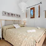 Privata Con Piscina In Pantogia * 切尔沃港